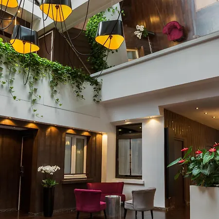 Hotel Aida Marais 3*