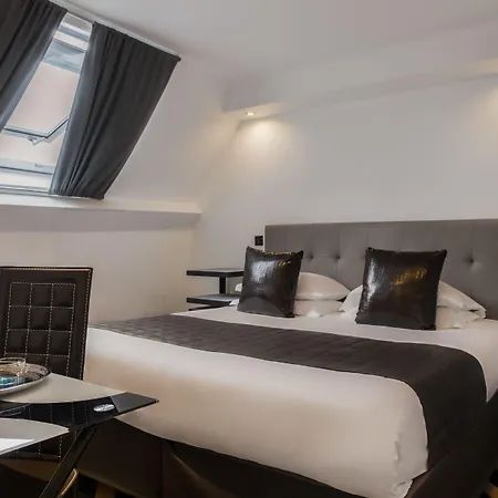 アイーダ マレ 3* パリ