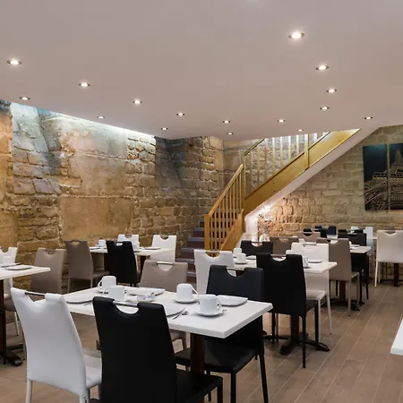 ホテル アイーダ マレ 3*